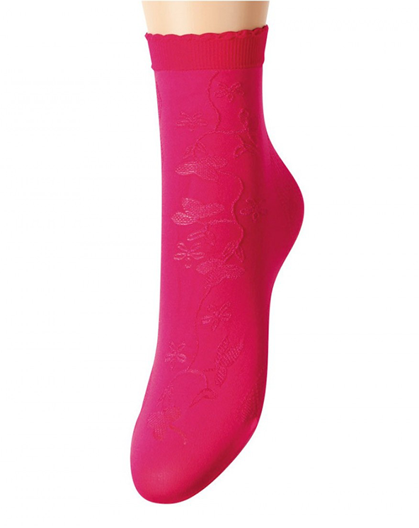 Dečije mikrofiber sokne roze boje sa cvetnim dezenom.