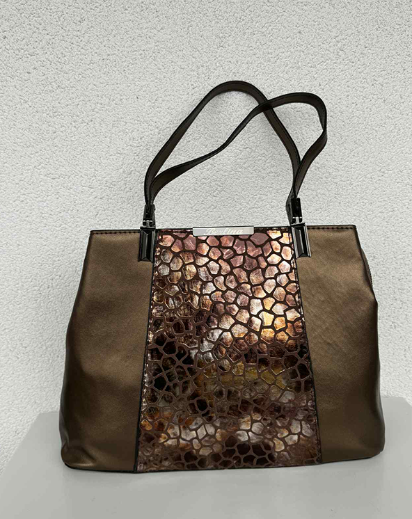 Torba sa printom na sredini