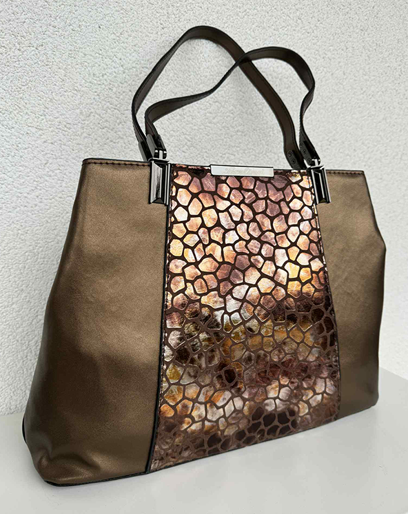 Torba sa printom na sredini